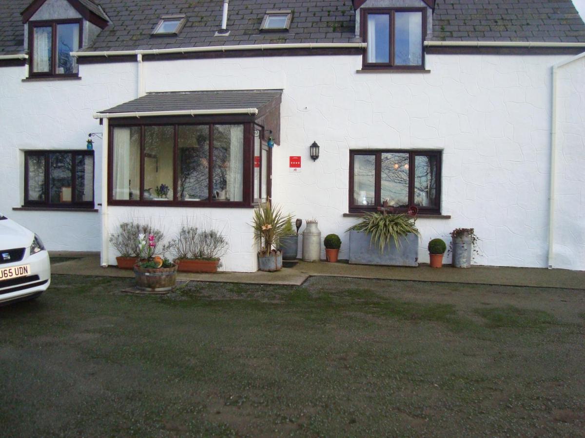 The Farmhouse Lochmeyler Llandeloy Luaran gambar